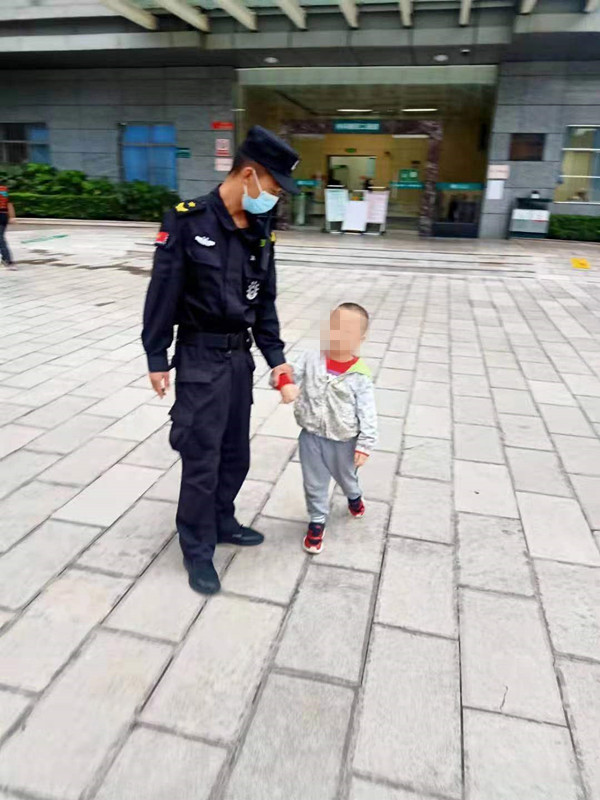 寻亲记1_副本.jpg