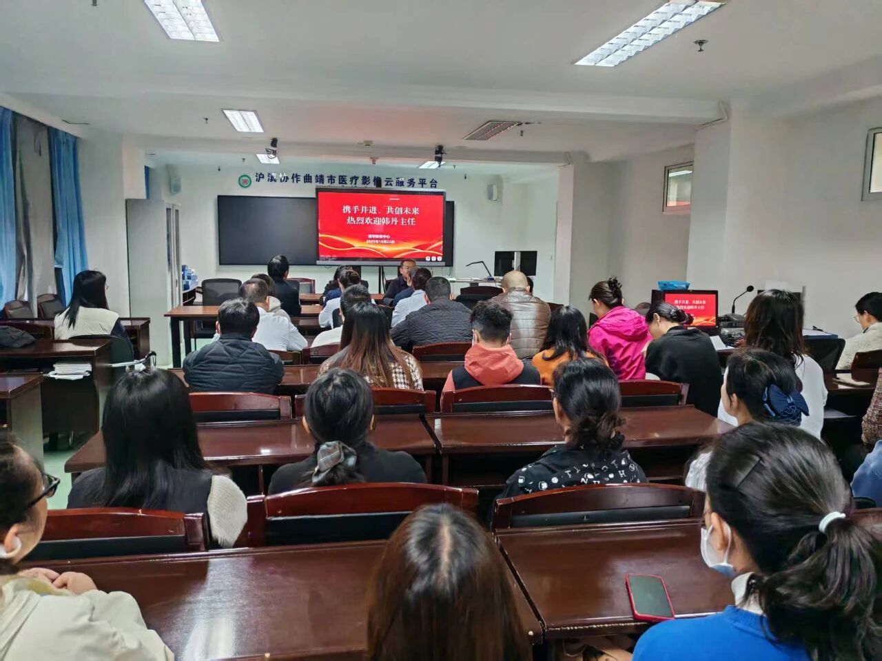 f93fb77fe8a1f93773e6e94211a081d4.jpg f93fb77fe8a1f93773e6e94211a081d4.jpg