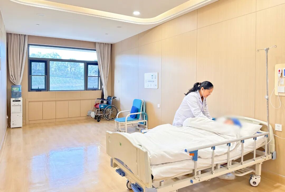 54ebe75a4e84607bbecc33d1018b221b.jpg 54ebe75a4e84607bbecc33d1018b221b.jpg